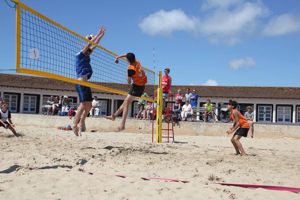 Bellos wins England’s first ever Junior Beach Volleyball Commonwealth
