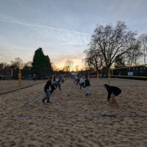 Junior Autumn Beach Training (Improver/Intermediate Girls)